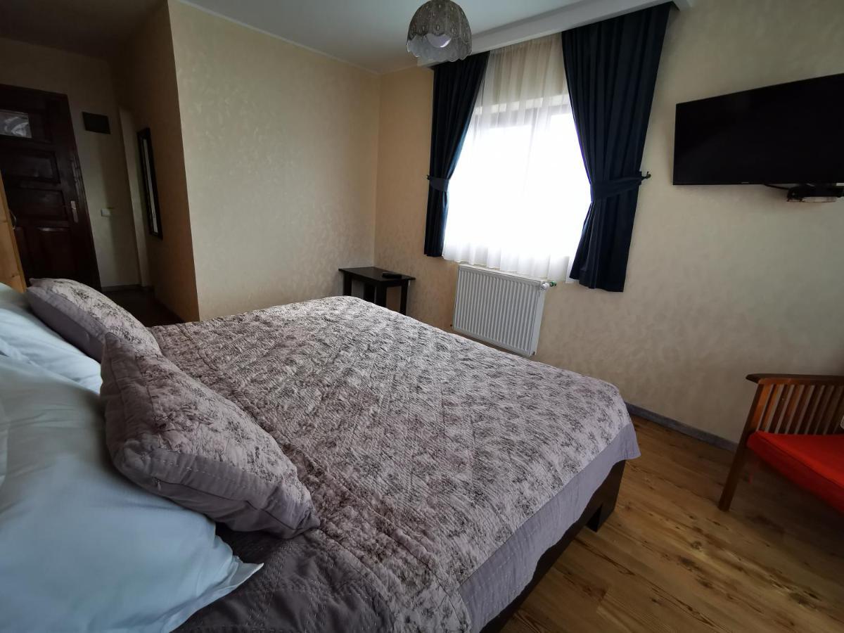 Pensiunea Tabacaru Peştera Exterior foto