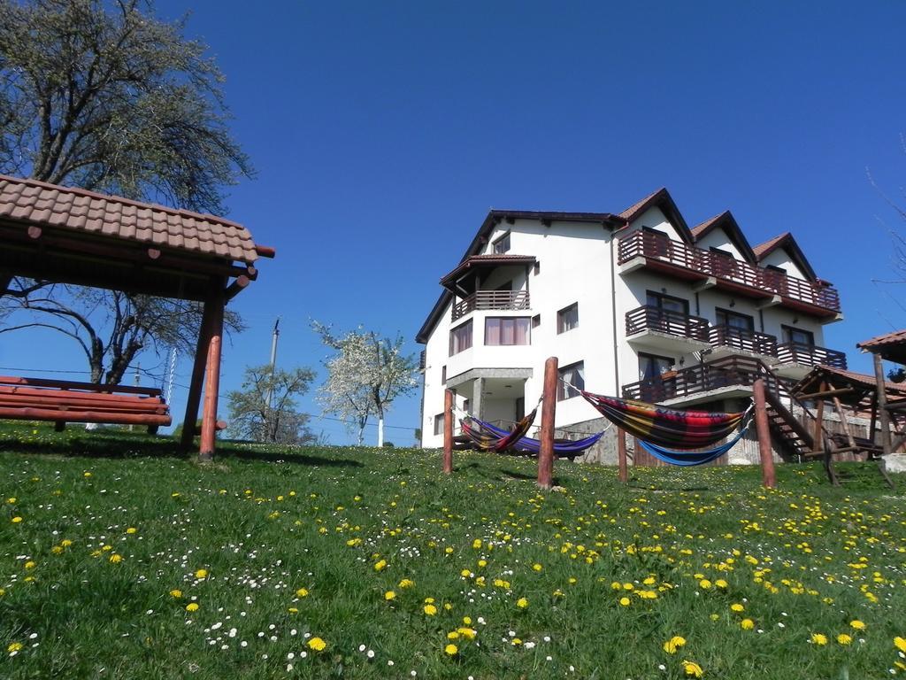 Pensiunea Tabacaru Peştera Exterior foto