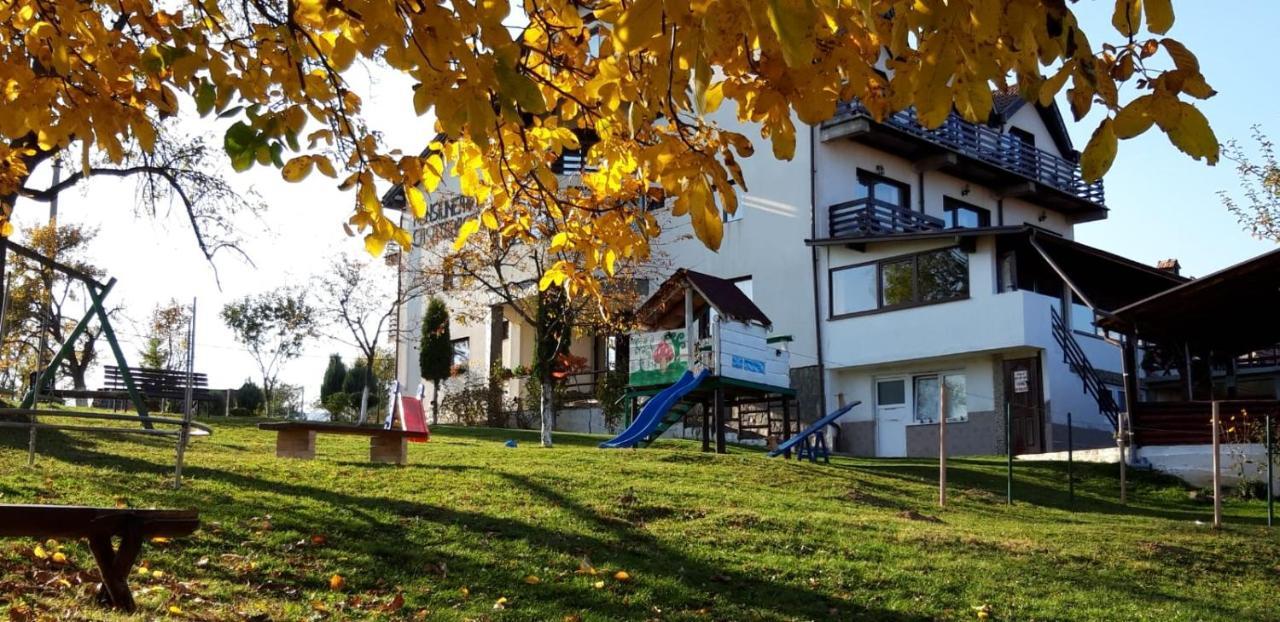 Pensiunea Tabacaru Peştera Exterior foto